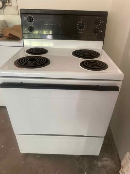 Photo of free Stove 30” (M1l1v7) #1