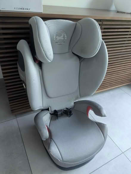 Photo of free Cybex car seat (Highbury N4) #1