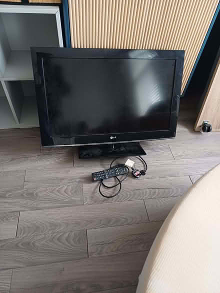 Photo of free lg tv (Wood Green N22) #2