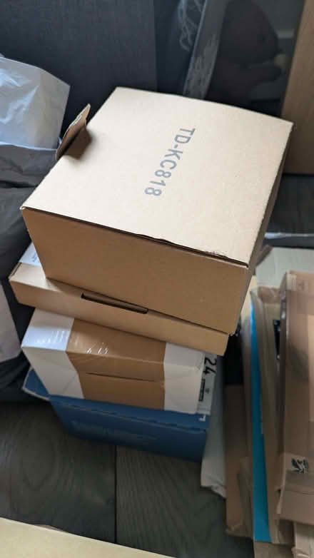 Photo of free Posting and packing materials (Kendal LA9) #4