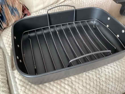 Photo of free Large pan and roasting dish (Horsey Hill NE34) #1