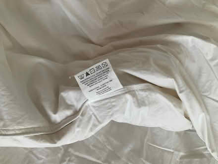 Photo of free King sized 13.5 tog Duvet (Plymstock, Plymouth PL9) #3