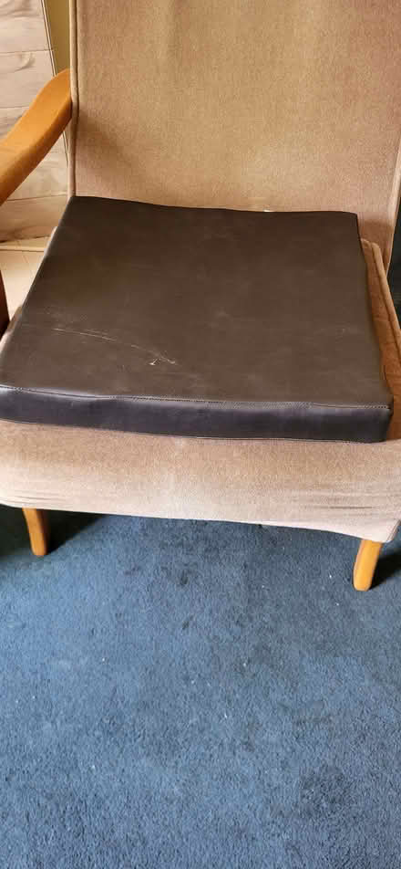 Photo of free A selection of cushions (Risinghurst OX3) #2