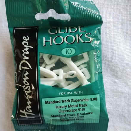 Photo of free 2 bags of Glide Hooks for Curtain Track (Rayleigh SS6) #1