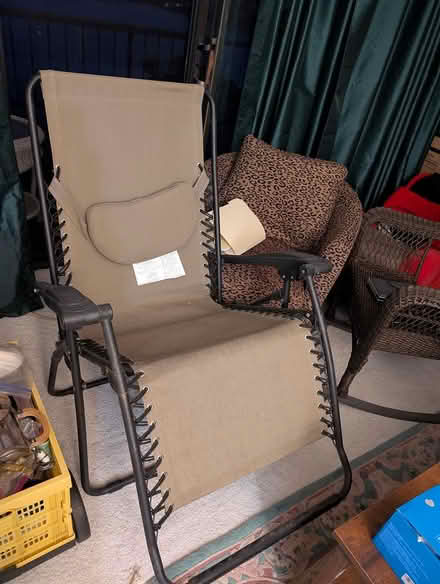 Photo of free Outdoor lounge chair (Greenbrae) #1