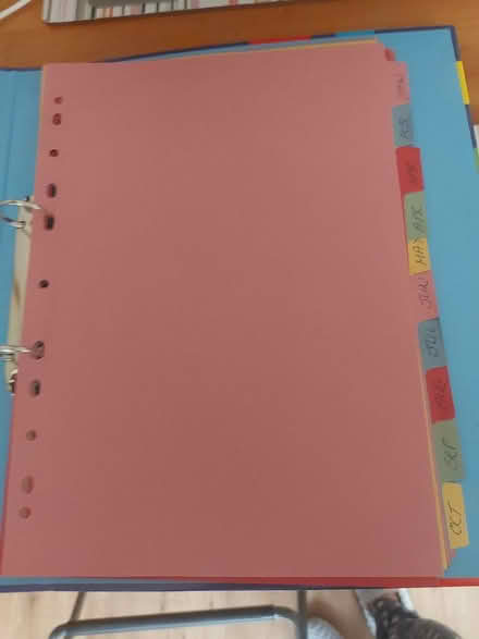Photo of free A4 folder with all 12 months of the year on subject divider (Seven Sisters N15) #2