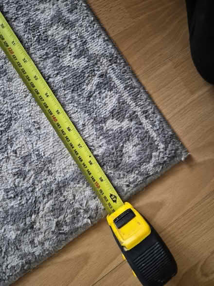 Photo of free Grey rug (LE77AD) #3