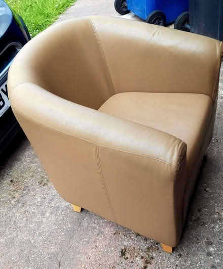 Photo of free Bucket chair (Stonydelph B77) #1
