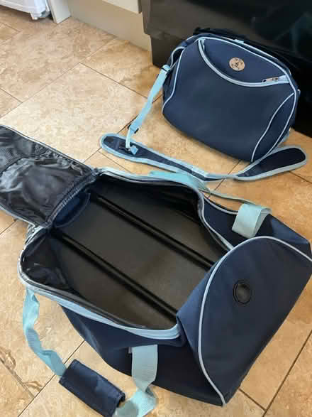 Photo of free Travel bags (Hemel Hempstead) #3