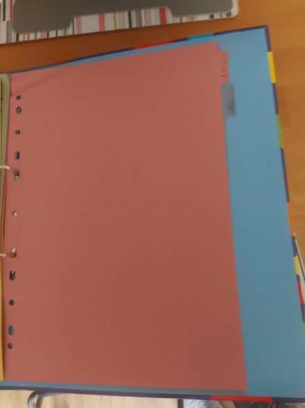 Photo of free A4 folder with all 12 months of the year on subject divider (Seven Sisters N15) #3