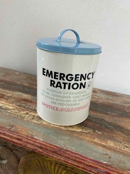 Photo of free Giant biscuit tin (St Albans AL3) #1