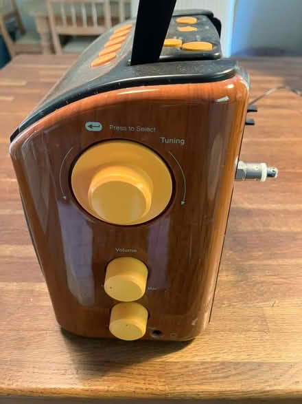 Photo of free ROBERTS DUET DAB and FM RADIO (Weston Park BA1) #2