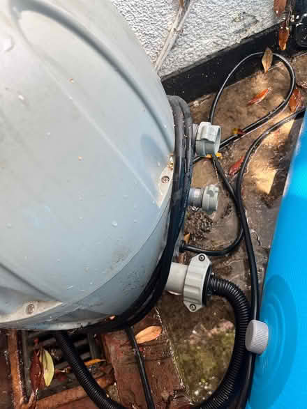 Photo of free Inflatable hot tub heater unit (Twickenham TW1) #2