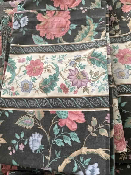 Photo of free Dorma double bed size bedding (Ashford TW15) #3