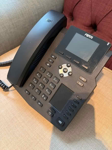Photo of free 2x Fanvil IP phones (Elmsted TN25) #1