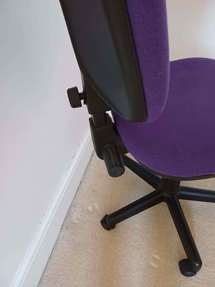 Photo of free Purple 5 spoke office chair (South Croydon CR2) #2