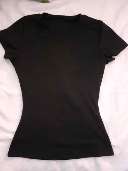 Photo of free XXS black top (Birmingham City Centre B4) #1