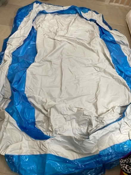 Photo of free Giant paddling pool - family size! (St Albans AL3) #1