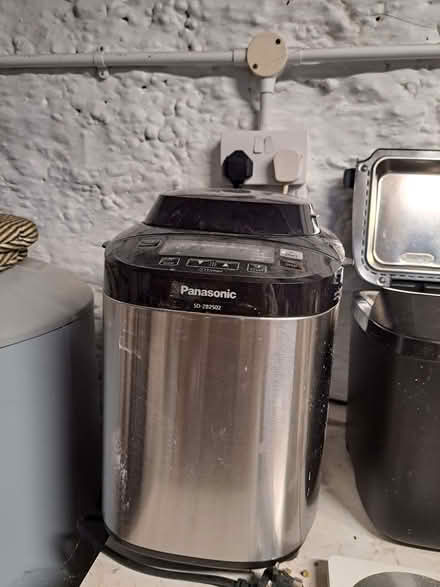 Photo of free Panasonic bread maker (Kendal LA9) #1