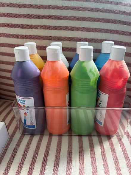 Photo of free X8 ready mixed paint (South Kensington W8) #3