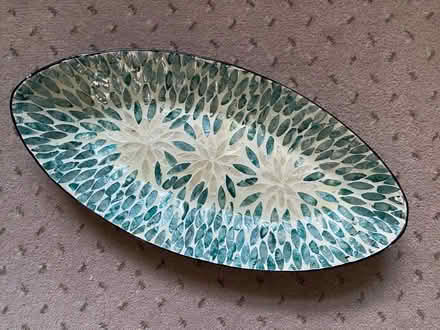 Photo of free Pretty oval plate (Welwyn) #1