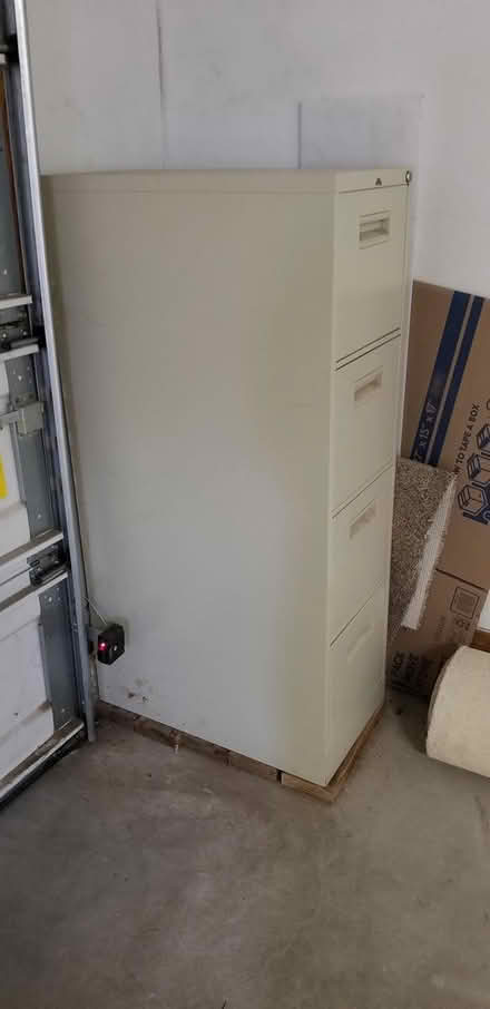 Photo of free 4 drawer filing cabinet (North East Heights) #2
