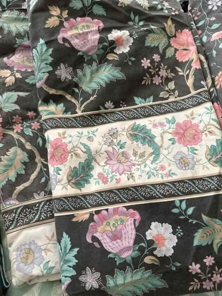 Photo of free Dorma double bed size bedding (Ashford TW15) #1