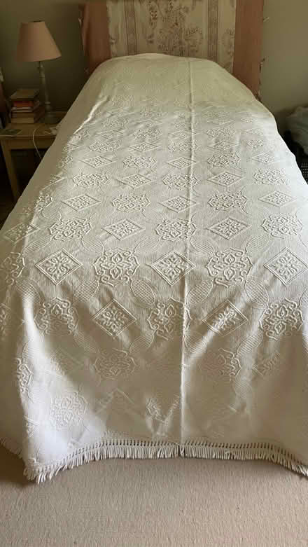 Photo of free Single cream cotton bedspread (Weston Park BA1) #3