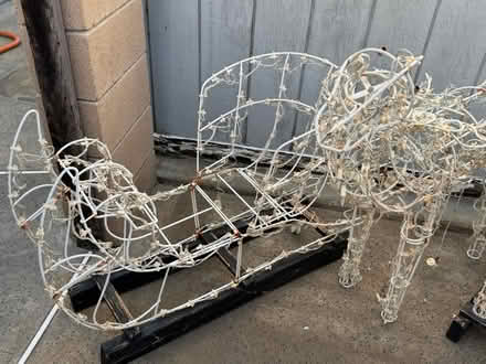 Photo of free Christmas Decorations, Outdoor (Fountain Vly, Heil & Bushard) #3
