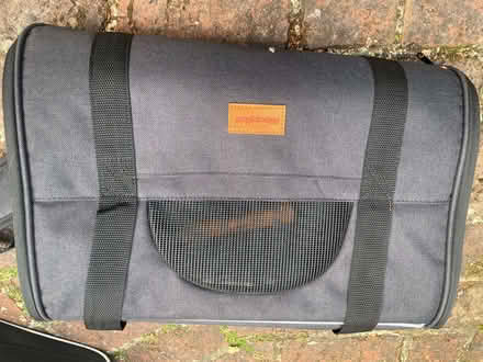 Photo of free Cat carriers - one rucksack type, one hand/shoulder bag (Hove Station area BN3) #2
