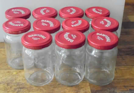 Photo of free small jars (Kidlington OX5) #1