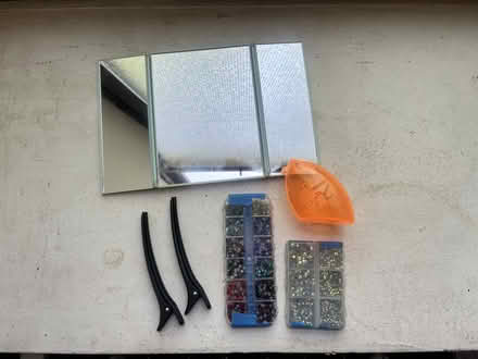 Photo of free Beauty, Stationary, and other misc (East Harlem) #2