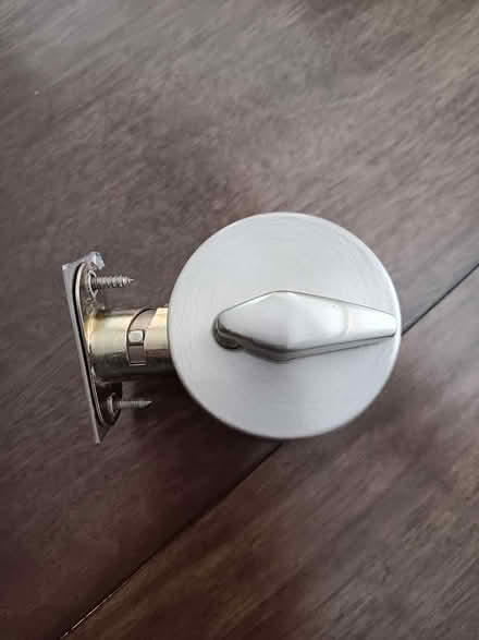 Photo of free Door Lock (Imperial and Willow area) #2