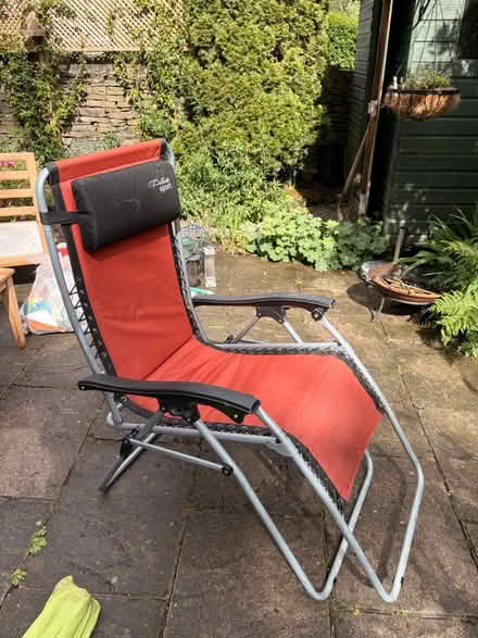 Photo of free Reclining garden chair (S8 Beauchief) #1