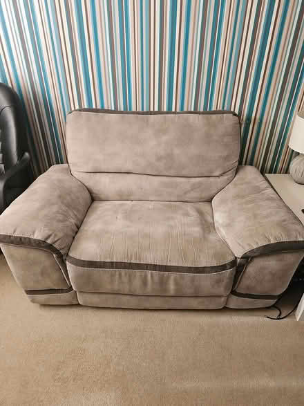 Photo of free loveseat and ottoman (Great Ashby SG1) #2