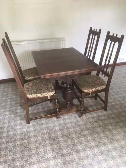 Photo of free Table and 4 dining chairs (Dunstable LU6) #3