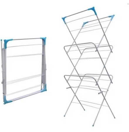 Photo of Working Clothes airer (NW2 Cricklewood) #1
