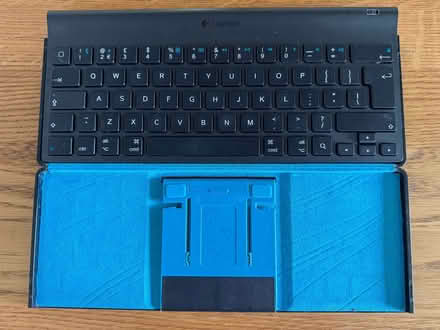 Photo of free Logitech blue tooth keyboard/stand for iPad or tablet (Ashton with Stodday LA2) #2