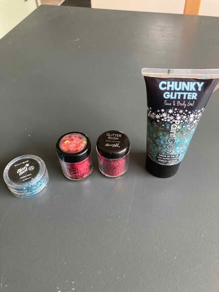 Photo of free Face and body glitter (Loughton IG10) #1