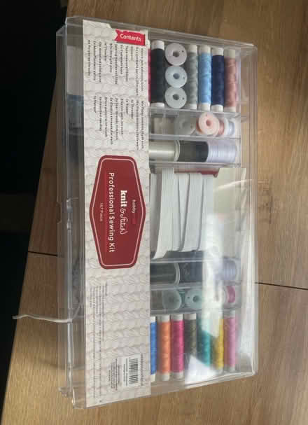 Photo of free Hobbycraft midi sewing machine (BR2) #3