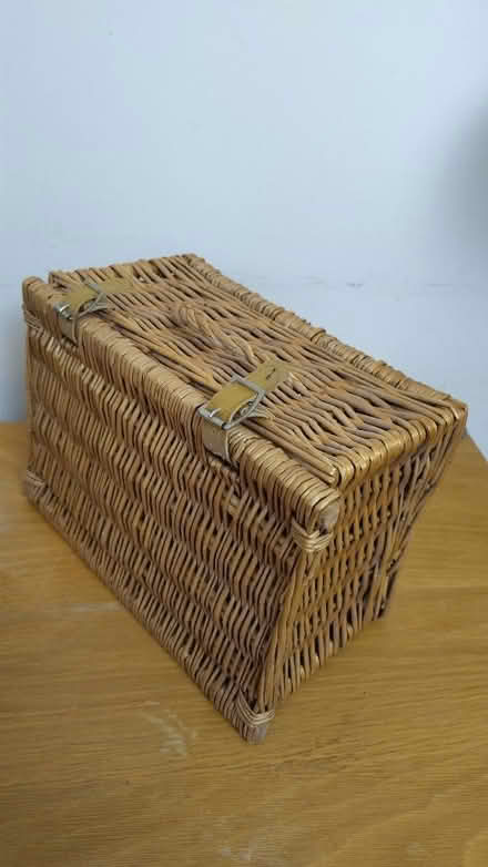 Photo of free Small hinged hamper (Slinfold RH13) #3
