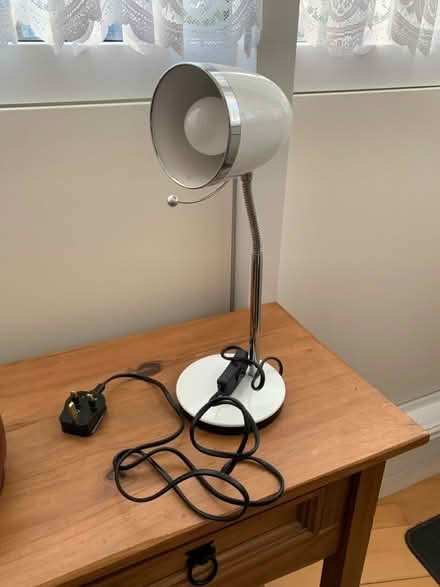 Photo of free Reading lamp (ME15 off Willington street) #1