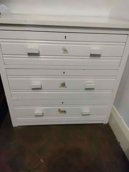 Photo of free Chest of drawers (California DE22) #1