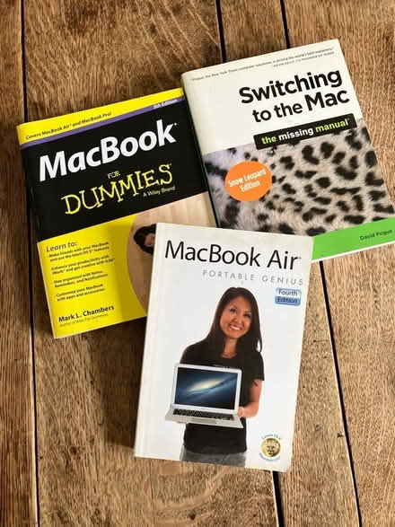 Photo of free 3 Mac books M/head River Area (Maidenhead SL6) #1