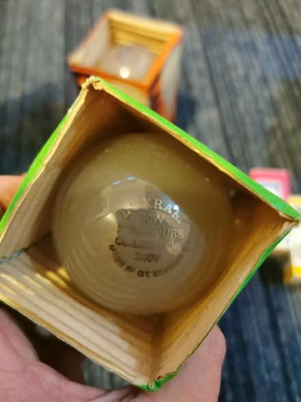 Photo of free Light bulbs #2 (Mitcham Eastfields CR4) #3