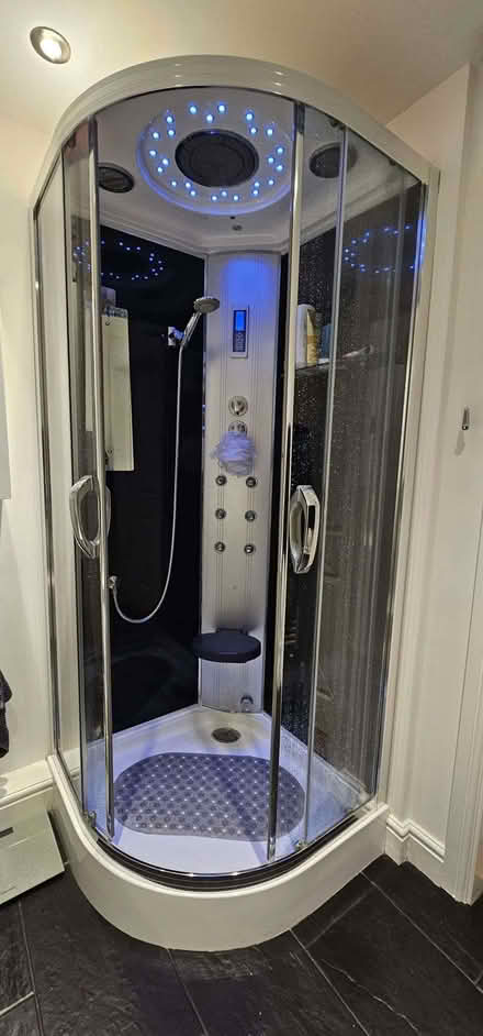 Photo of free Insignia shower with steam. 900 x 900 Quadrant, 2.2m high. (Norton LD8) #1