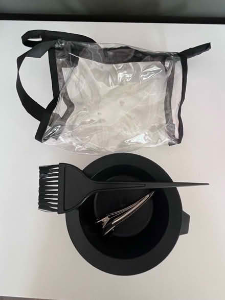 Photo of free At home hair dye tools (Stoneleigh KT17) #1