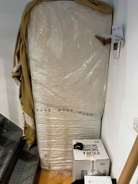 Photo of free mattress single (Se17!) #1