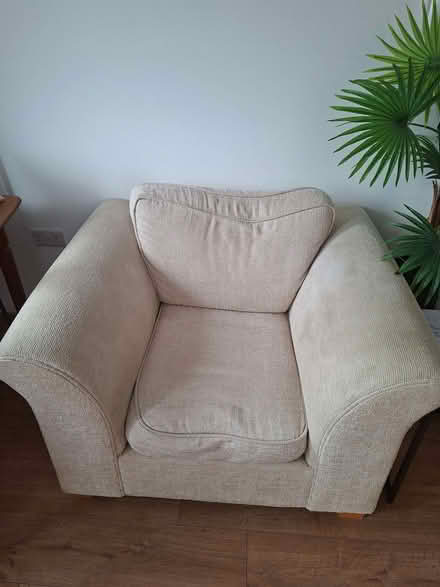 Photo of free Cream sofa, 2 chairs and poofy (Little Chicksands SG17) #4