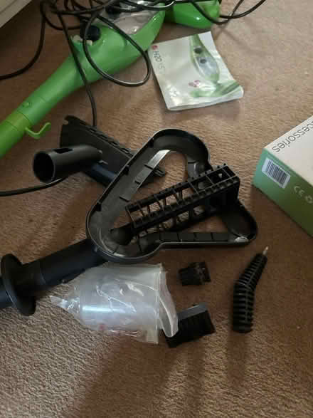 Photo of free H2O X5 Steam mop (Ashford TW15) #4